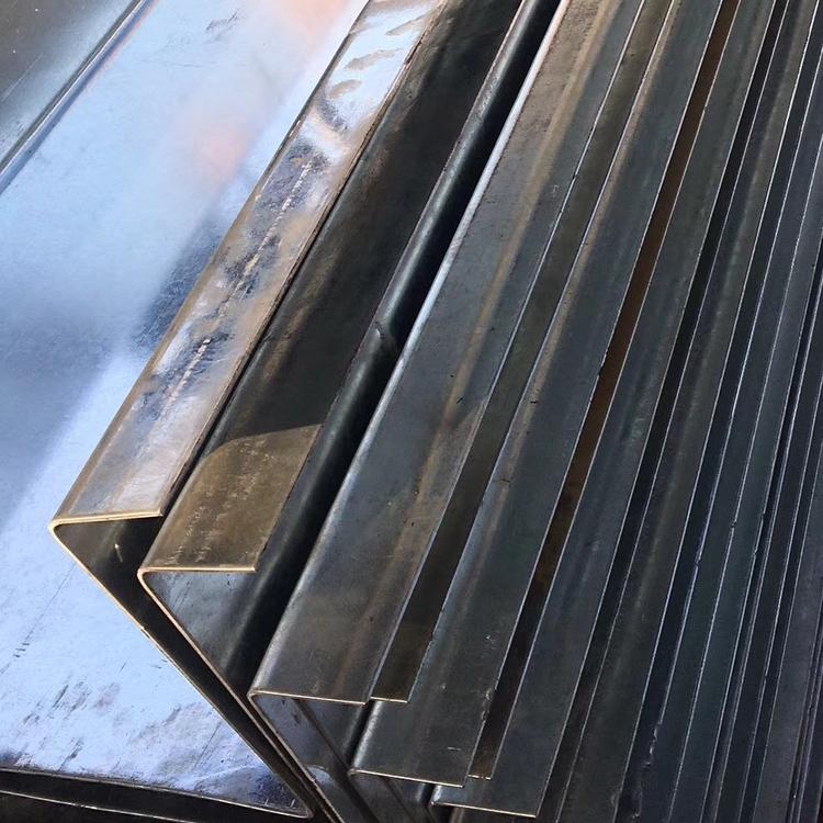 【天藍(lán)支持定制不易變形鍍鋁鋅天溝異型件鋼結(jié)構(gòu)建筑】?jī)r(jià)格_.